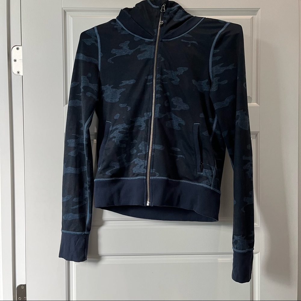 LuluLemon Blue Camo zip up